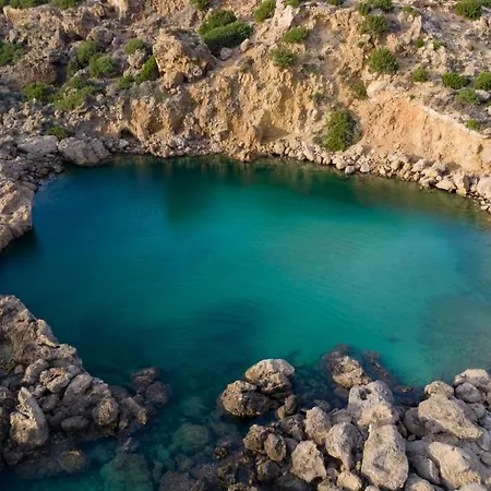 Villa Nireides 'top Destination' *
