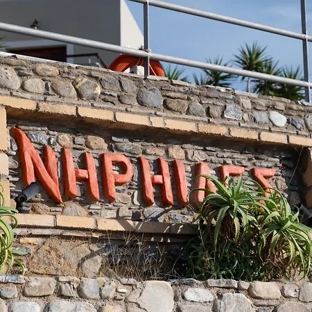 Nireides 'top Destination' *